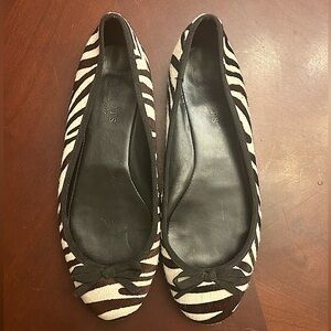 Talbots Zebra Print Calf Hair Bow Ballet Flat (white/brown) Size 7 1/2
